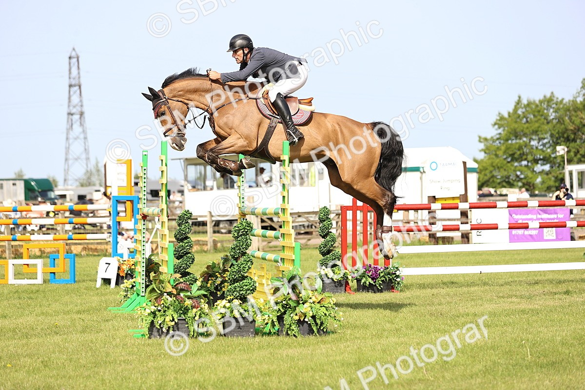 SBM_01391 - Class 200 - Martin Grant Homes Welcome Stakes 1.25m Open