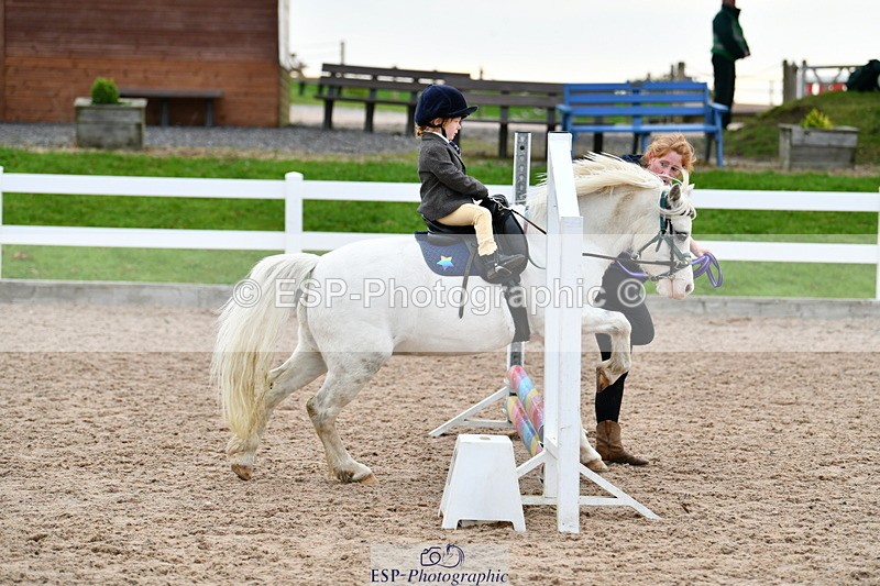 241013B-085113-00044 - Cls 1 Clear Round