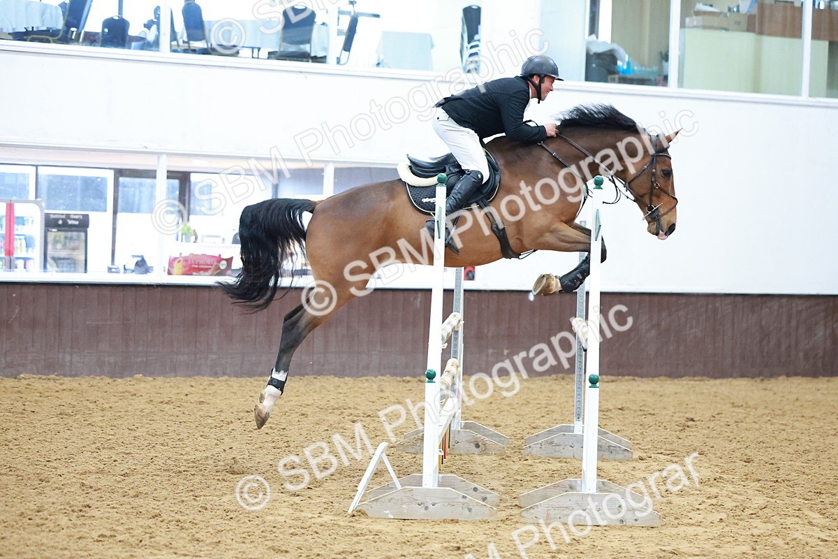 SBM_001801 - Class 4 - Senior Newcomers 1.10m