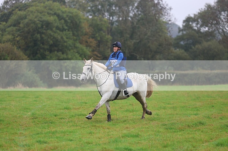 3E7A1385 - Class 2: 70cm: Half Roll Top