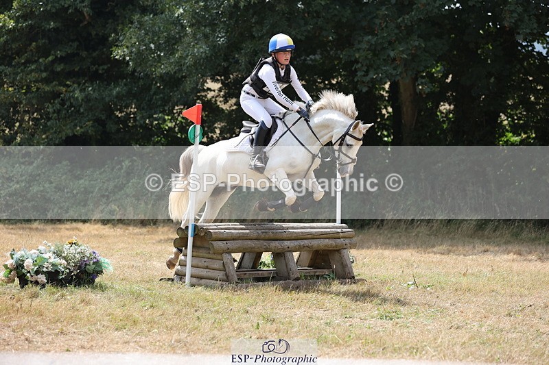 250824A-131441-36943 - 2045-Rosie.Saunders