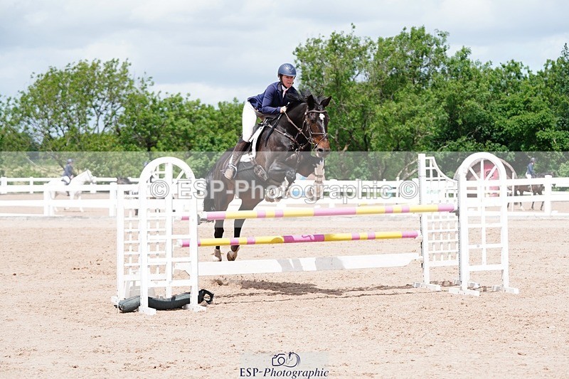 250525-123752-09446 - Cls 33 A&B Snr Disc & 1.00m Open