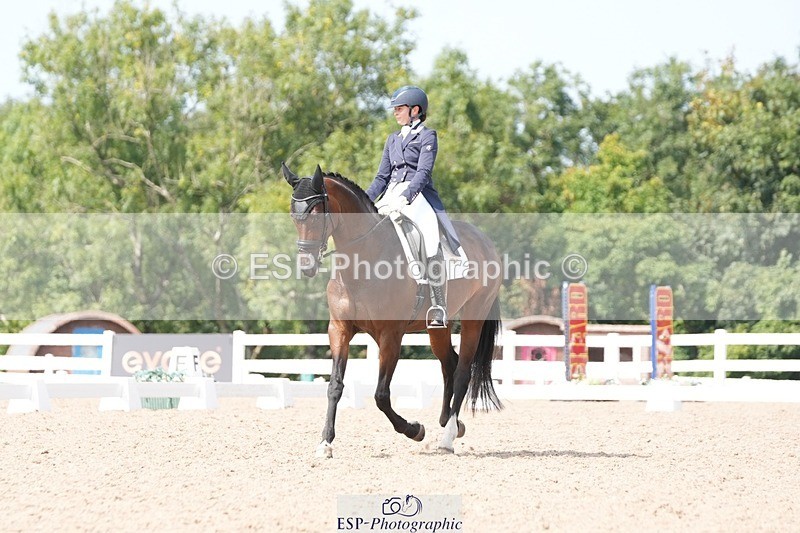 250815-145437-01882 - 023-Chloe.DawesDanibelle.Delicious