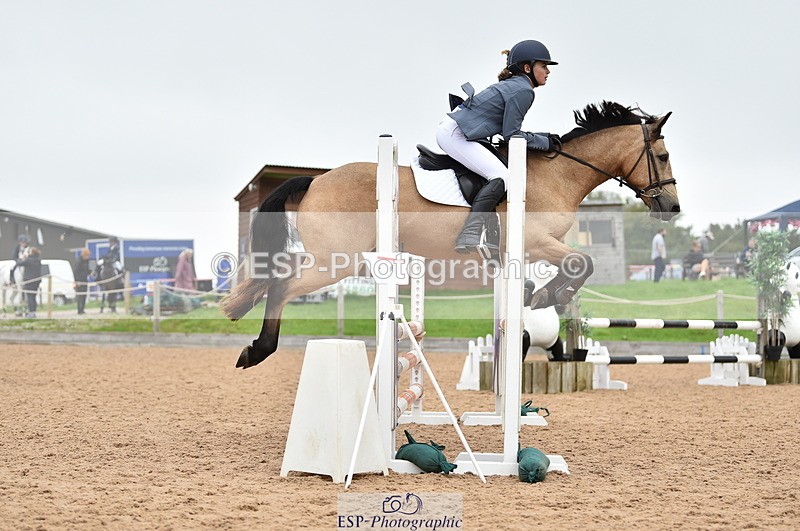 230902A-113750-00778 - Cls 2B Pony Small 80cm