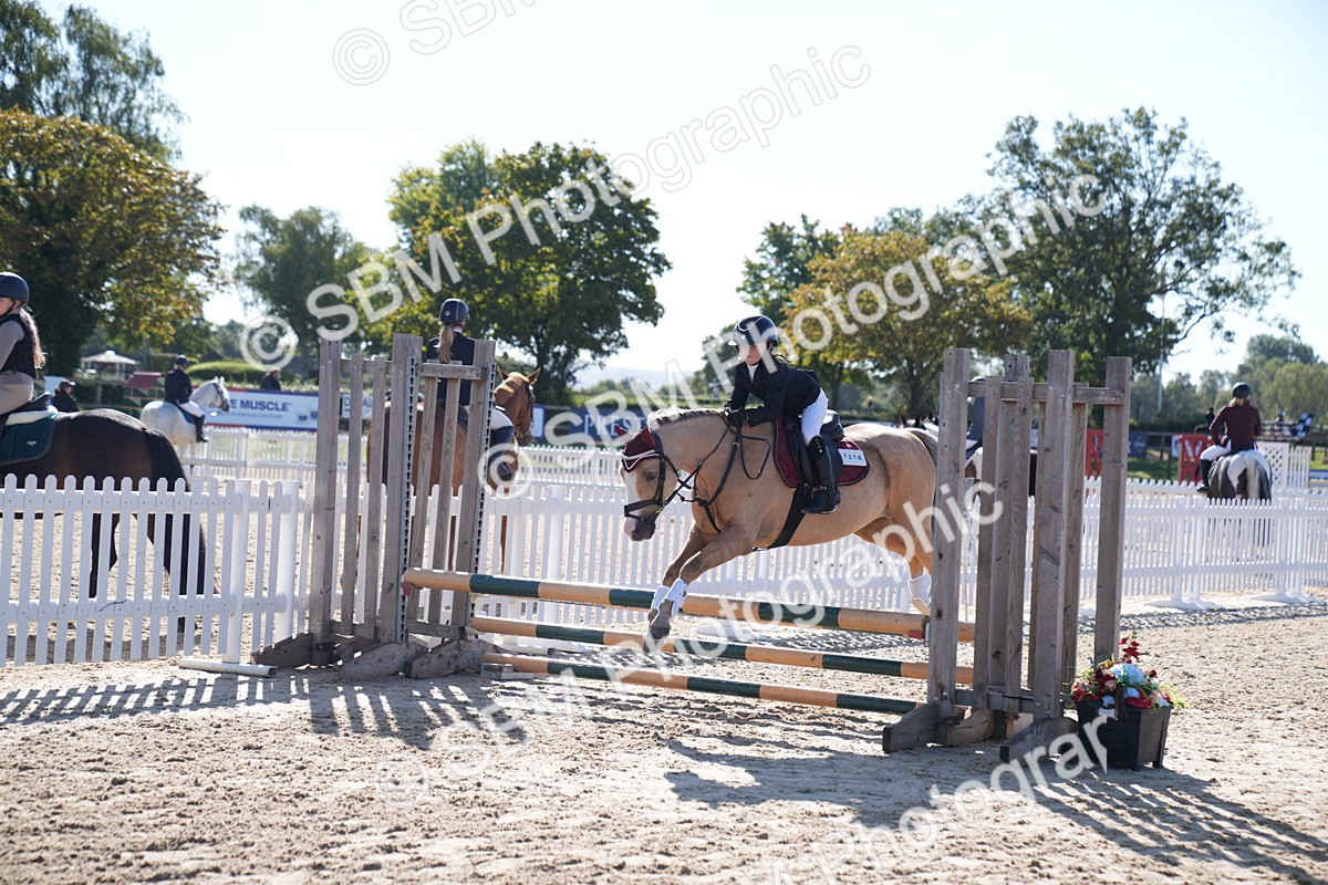 SBM_17568 - J58 - Clear Round 60cm