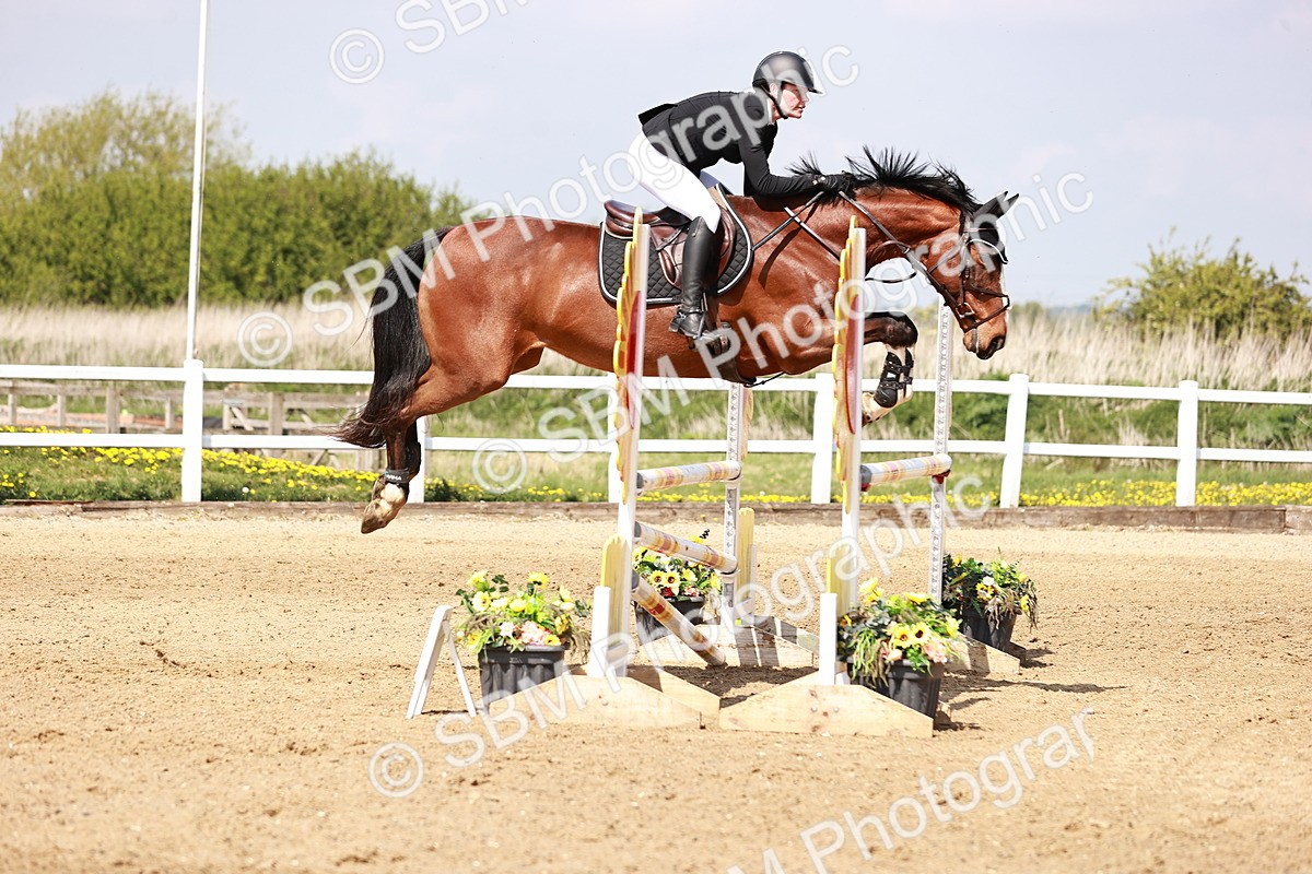  - Class 23 - Senior 1.05m