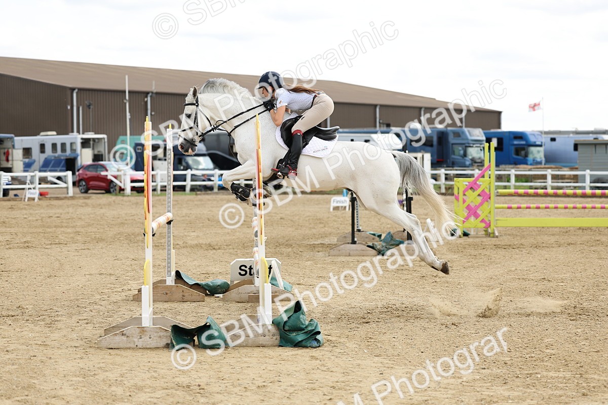 SBM_005344 - Class 18 - Senior 1.05m Open