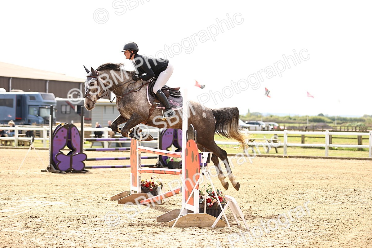 SBM_001802 - Class 10 - Senior British Discovery - 1.00m