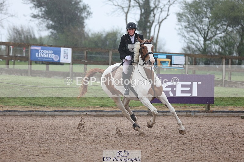 250418-094027-00483 - 075-Susan-Joy.Keeping-WARPAINT