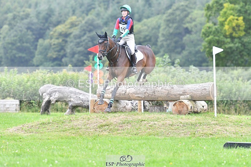 240803-121205-03496 - 019-Maisie_Randle-VILLANELLE