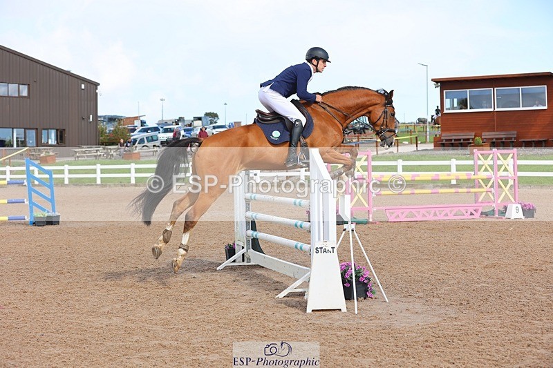 250913-143314-07396 - Cls 25 1.05m Amateur Quali