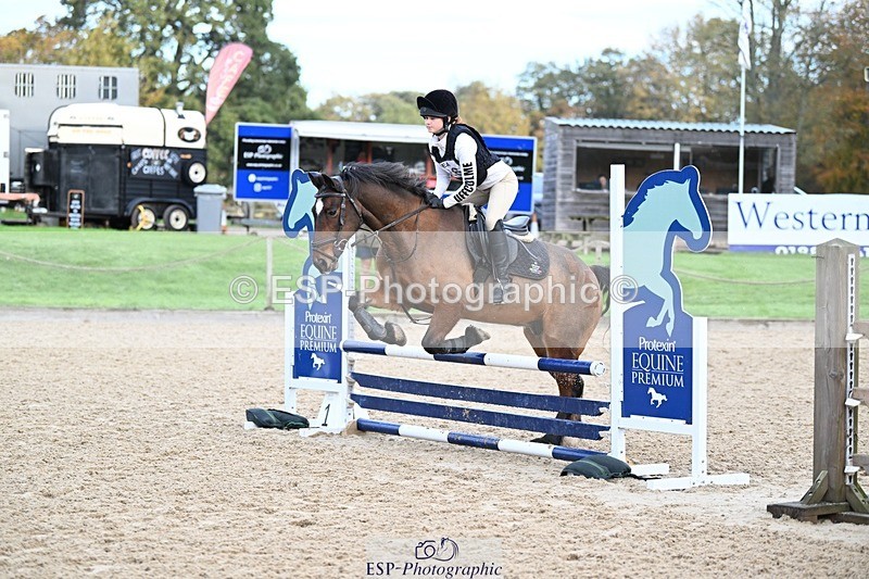 241117-085331-02688 - Cls 1 70-75cm Start to 9.00