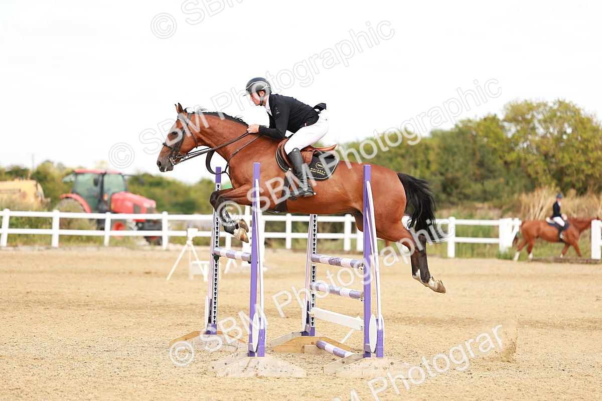 SBM_006989 - Class 4 - Senior British Newcomers - 1.10m