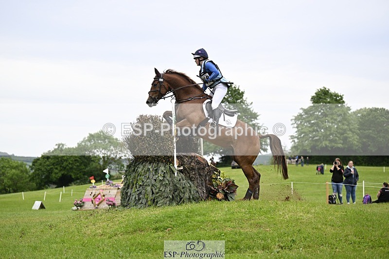 240525-165326-18472 - 269-EMERALD_KATIE-Isabelle_Cook