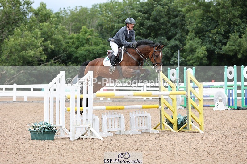 250625-131857-00900 - Cls 4 Newcomers and 1.10m Open