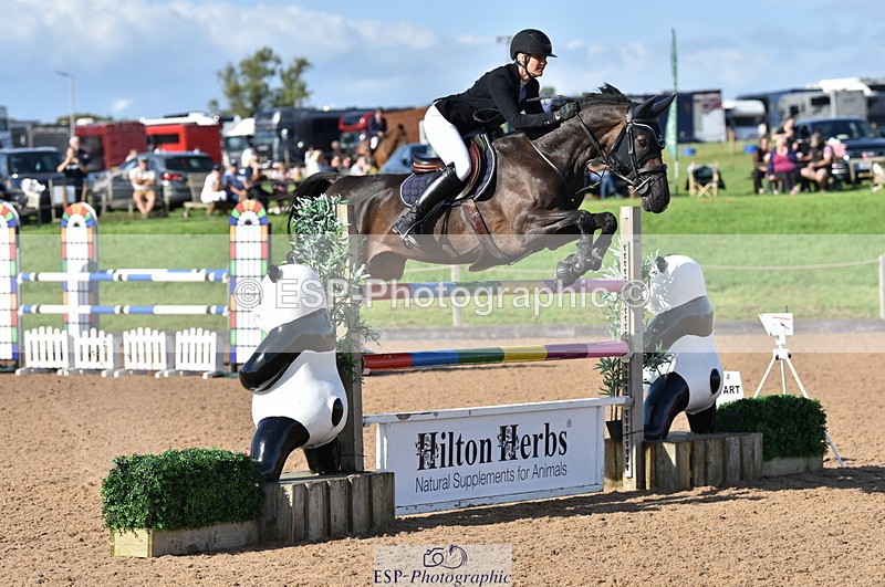 230811A-171812-07142 - Cls 25Nat 1.40m Open