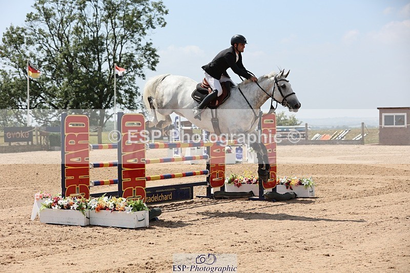 250725-134033-03025 - Cls 3 Snr Foxhunter