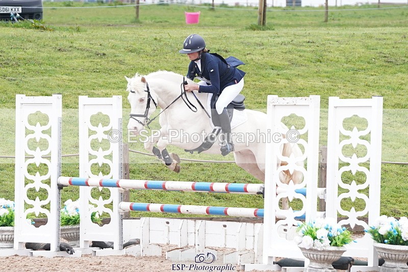 250419-110220-08526 - 524-Eliza.Peters-REDPARK.SAMMEY