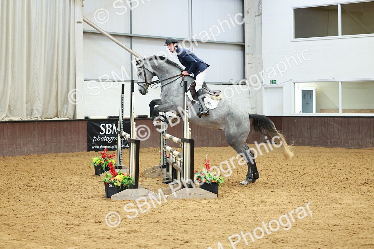 SBM_007008 - Class 18 - Senior 1.05m