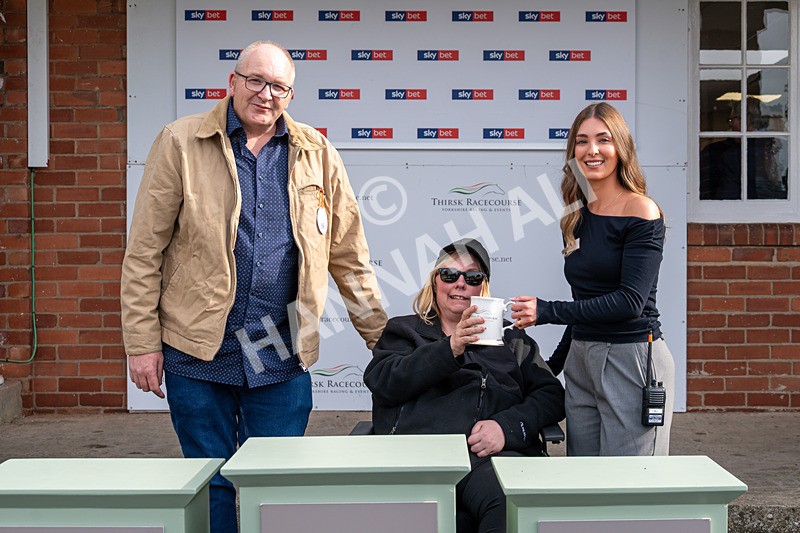 020526-Race 7-Rising Force-0421 - Race 7 5.00pm Sky Bet Irish Day Saturday 16th May Book Now Handicap