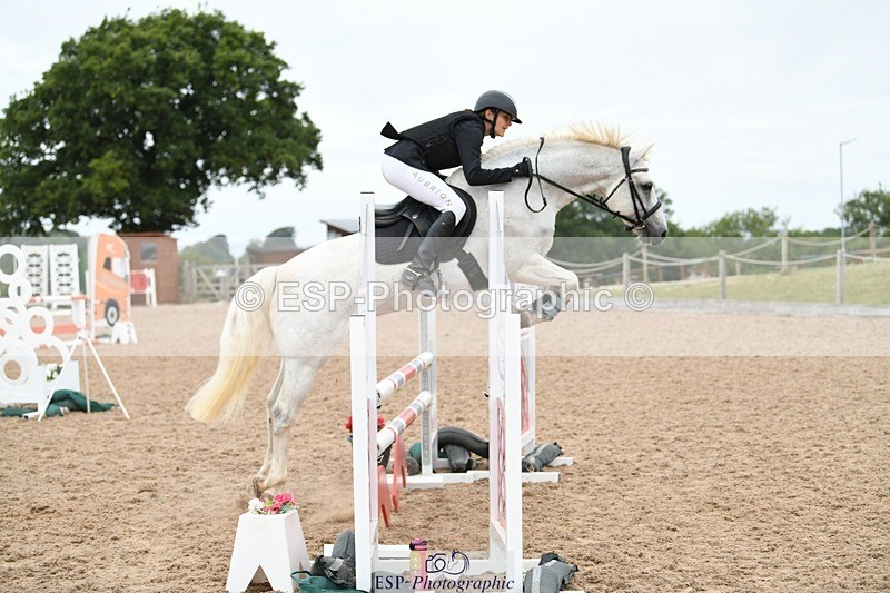 250807-110357-00430 - 90cm Round 1