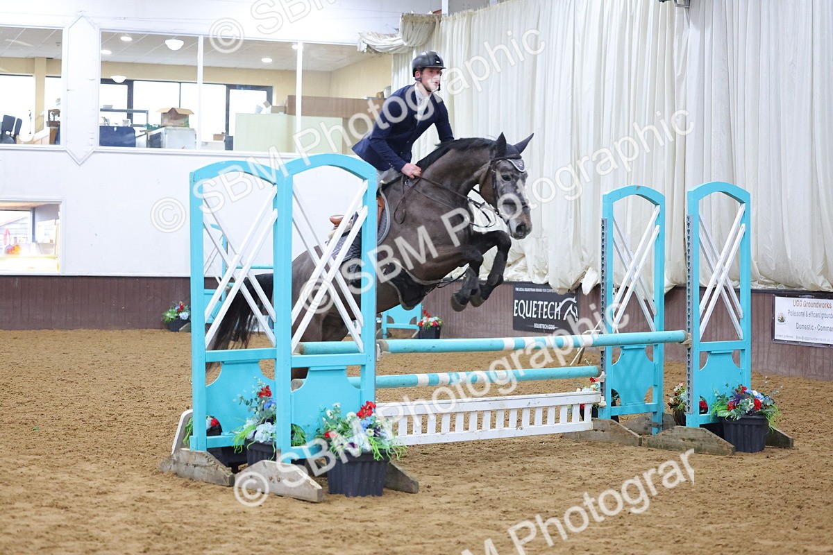 SBM_001508 - Class 14 - Nupafeed Supplements Senior Discovery/ 1m Open - First Round (1.00m)