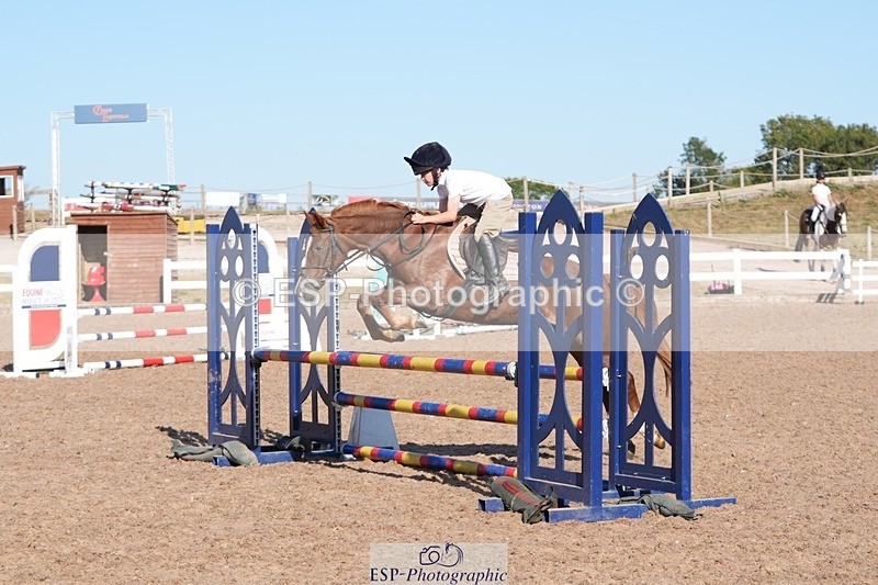260811-172721-00218 - Cls 7 and 8 Club and Schools 80cm