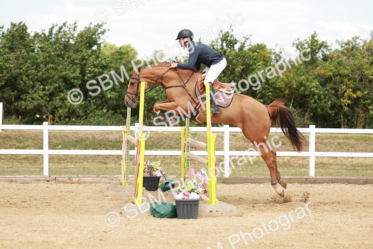 SBM_007653 - Class 3 - Senior Newcomers - 1.10m Open