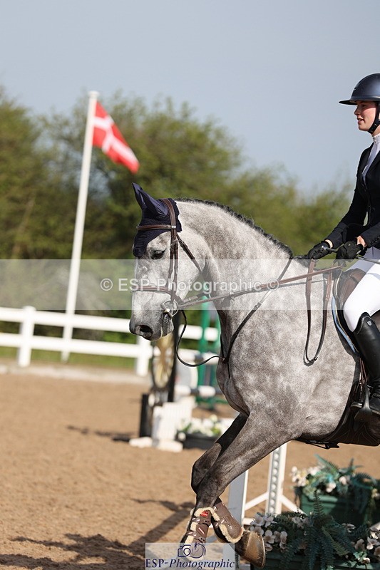 240510A-093033-05314 - Cls 14 Discovery and 1m Open