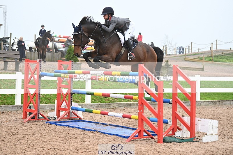 241102A-144503-05664 - SAT Cls 16 Winter 1.25 Jump Off