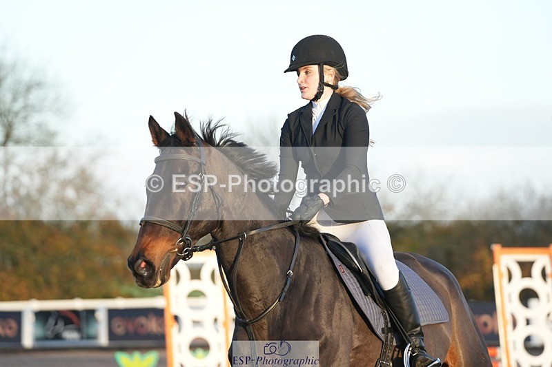 251108-080456-01720 - Cls 8 Clear Round