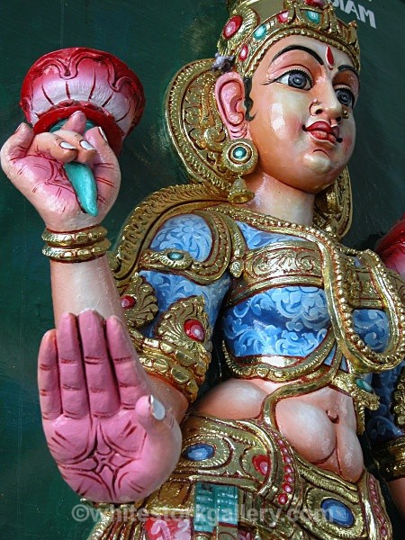 NEW - Hindu Temple, Singapore - Asia