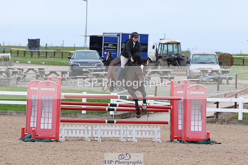 241101A-152613-02968 - FRI Cls 7 Blue Chip Grade B&C Jump Off