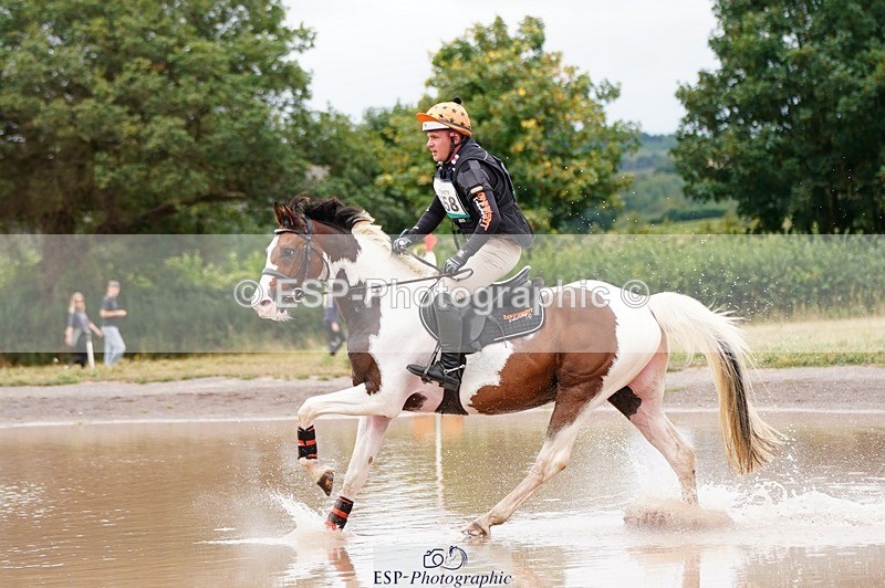 250803A-123936-13072 - M-558-Theo.Funnell-CARLOMAN.C