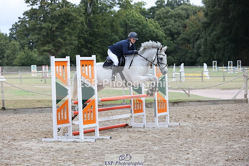 250829A-104433-01208 - Cls 7 British Novice and 90cm