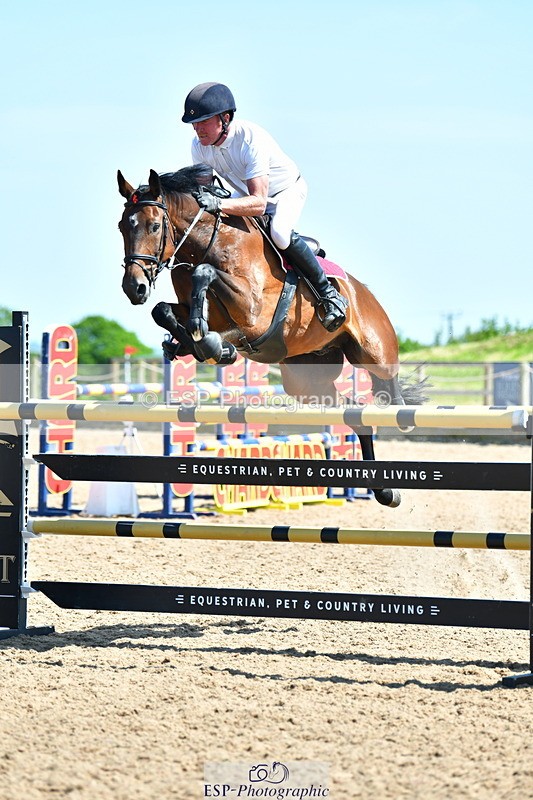 230527A-145627-05151 - Cls 17 National 1.30m Open