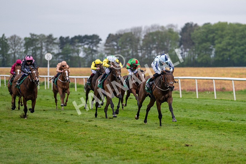 040524-Race 5-Lokana-4703 - Race 5