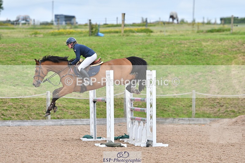 240609A-141821-06105 - Cls 19 Snr Foxhunter and 1.20m Open