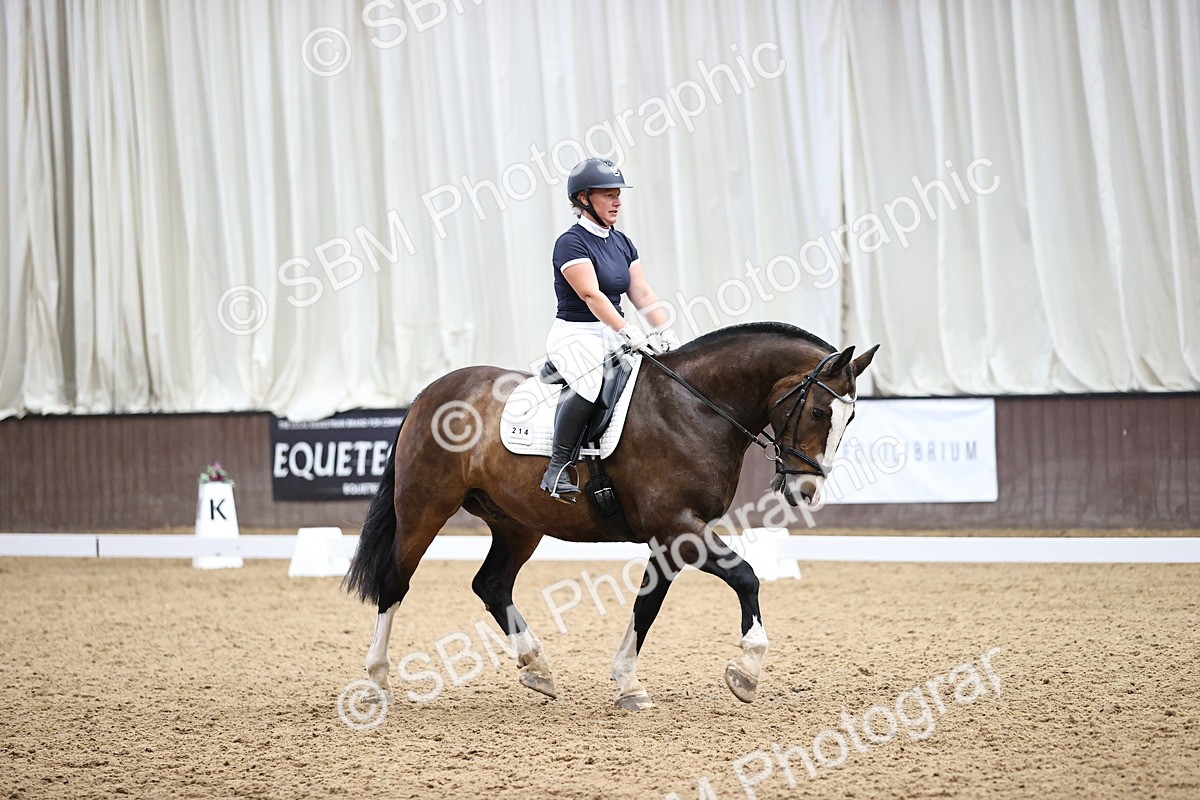 SBM_002054 - Novice 4 - 11.15-13.22