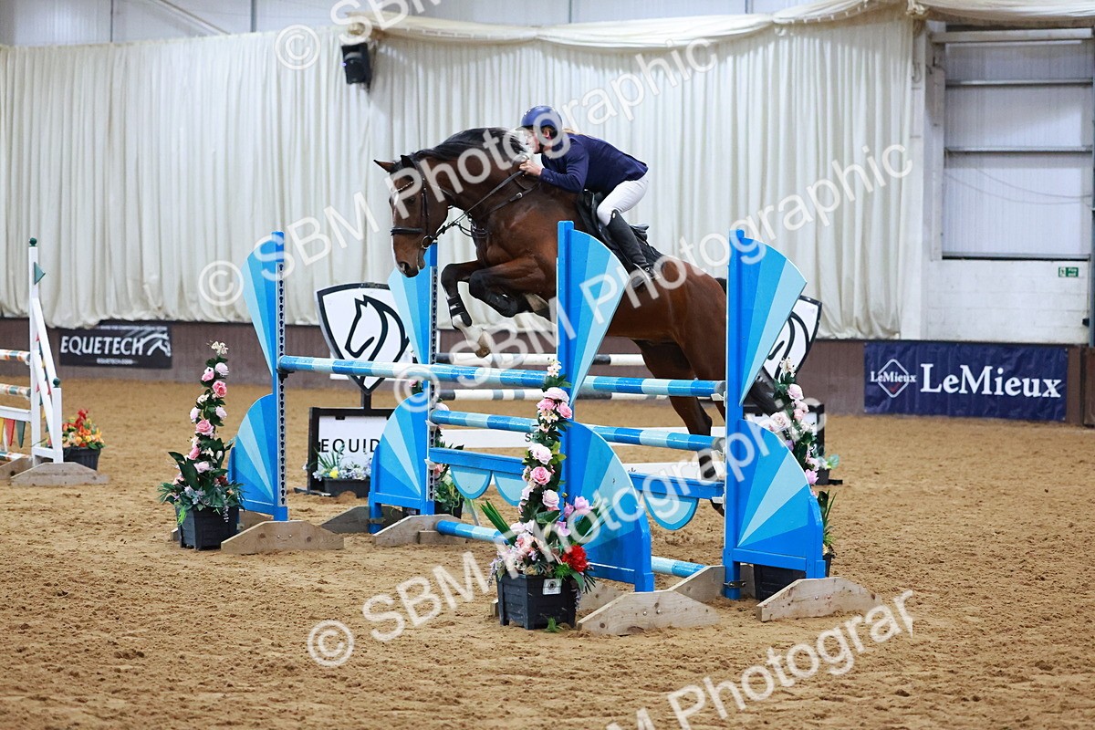 SBM_001764 - Class 5 - Senior Foxhunter - 1.20m