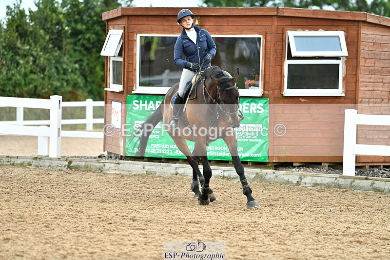 230730A-143605-10387 - Cls 35 1.05m Amateur Quali