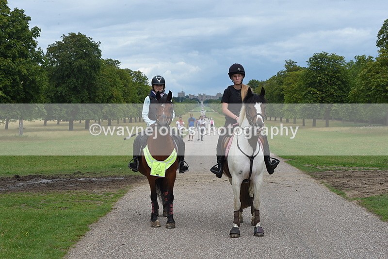 TT3_9593 - Time at Crossing 11:28 to 13:16