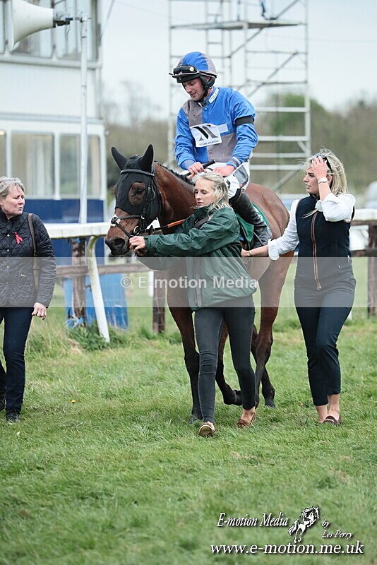 PtP 130425 428 - Edgecote Races 13/04/25