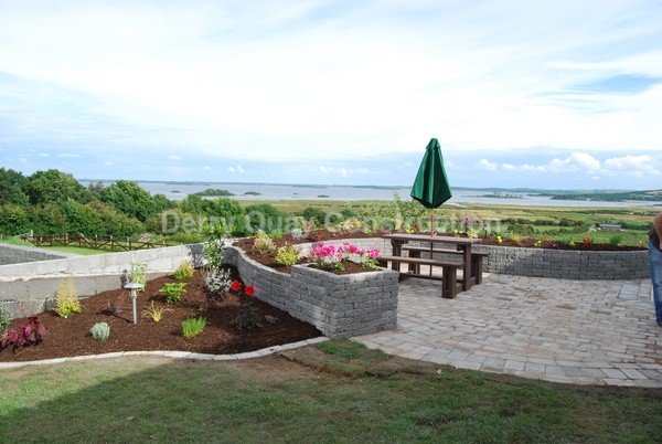  - Garden Paving, Walling & Decking