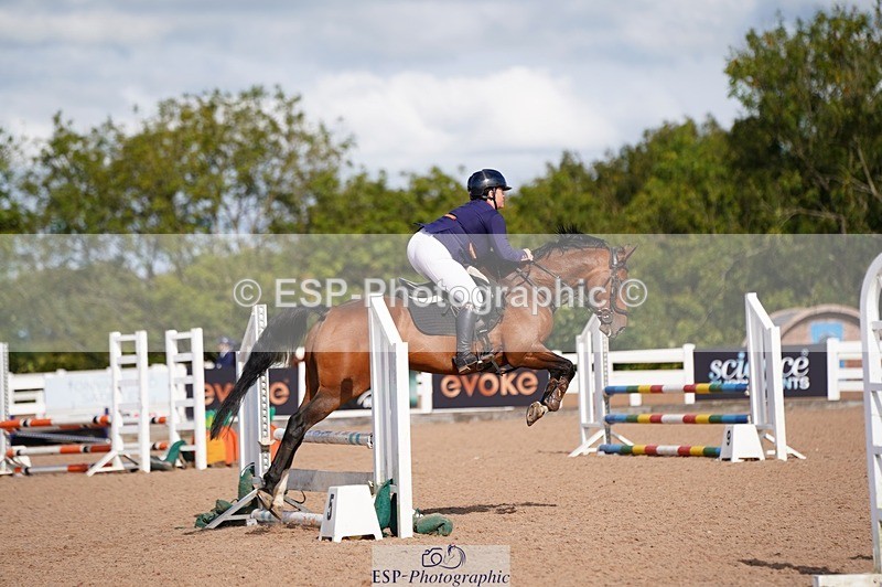 250921-111318-02614 - Cls 21+22 Club and Schools 70cm