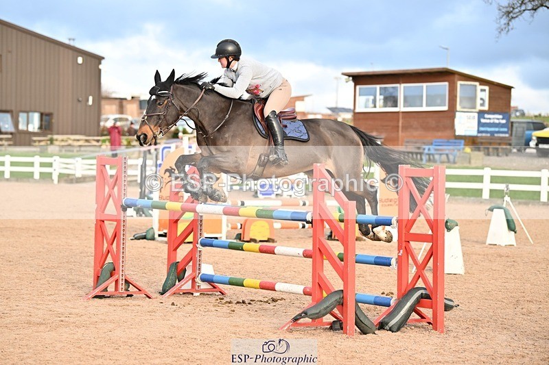 241208-140401-01868 - Cls 22 Foxhunter and 1.20m Open