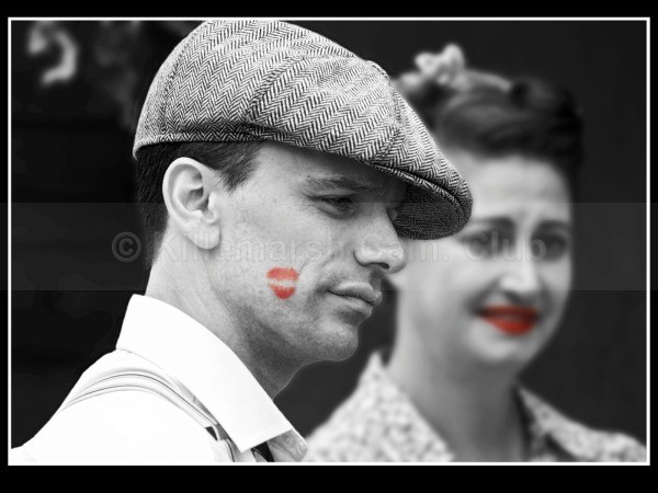 The Kiss - John Kaperys