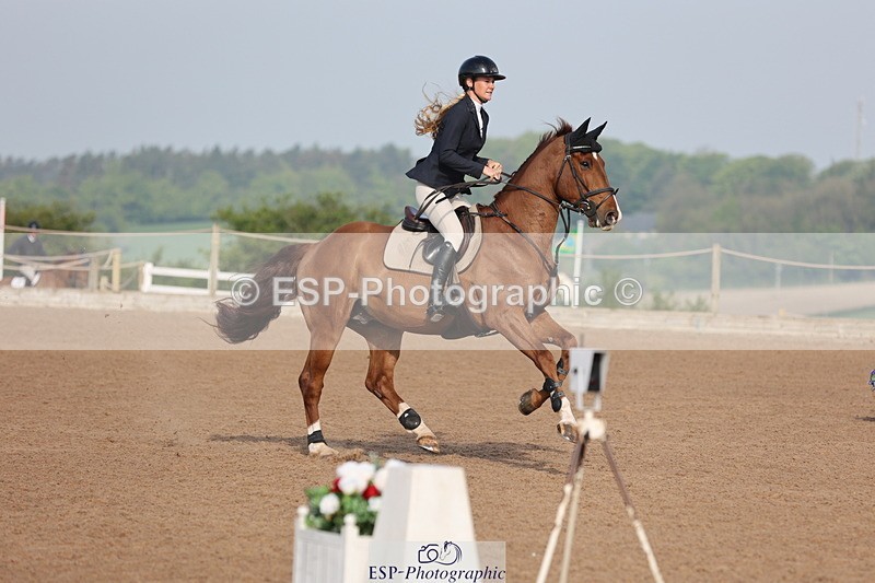 240511A-083926-10694 - Cls 32 Foxhunter