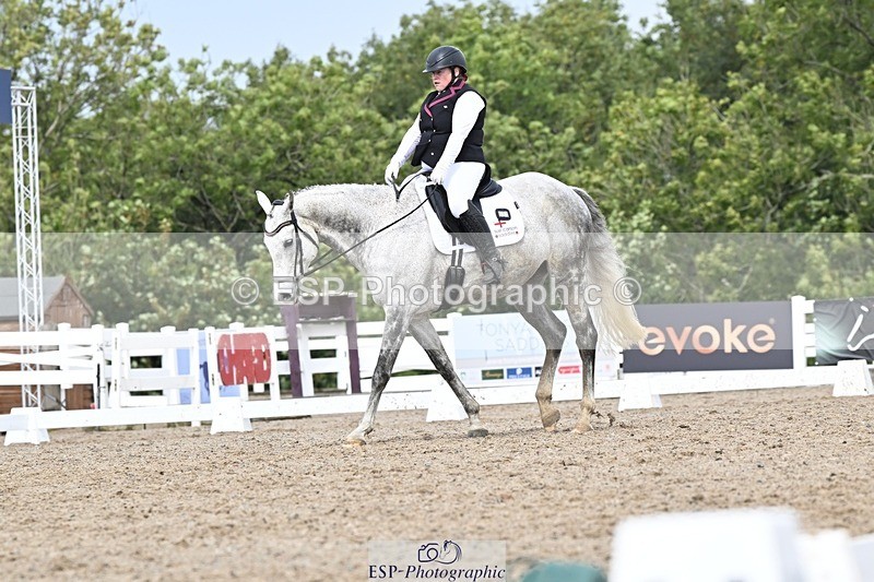 250907-131040-09825 - 071-Emma.ChapmanRoyal.Achiever
