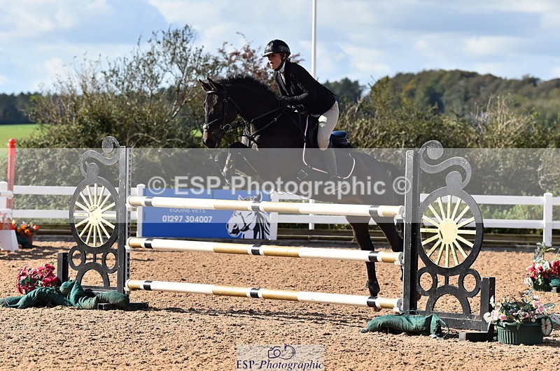 231014A-140520-05206 - Cls 15 1.05m Amateur Q 2nd R